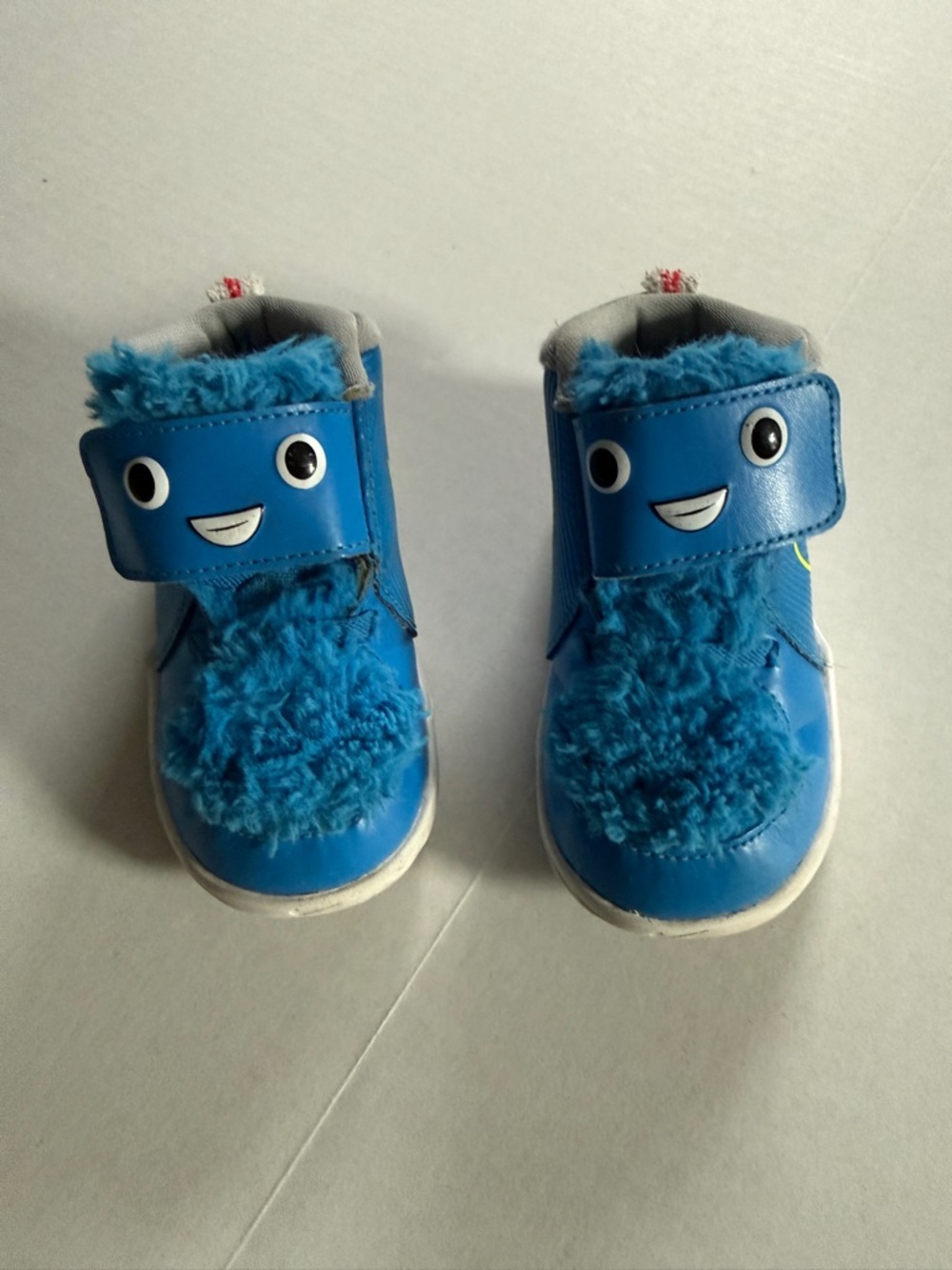 Nike Blue Monster Team Hustle Sneaker, Size 6, fuzzy high top